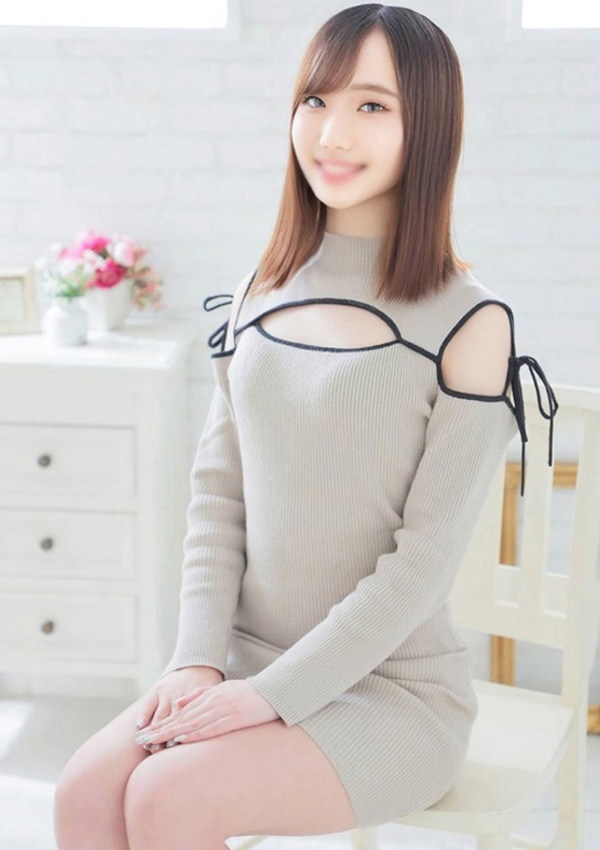 ゆいか、Charme(シャルム) 3