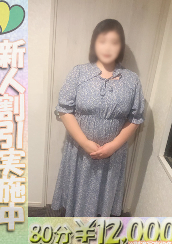 もえ、虹色メロンパイ 横浜店