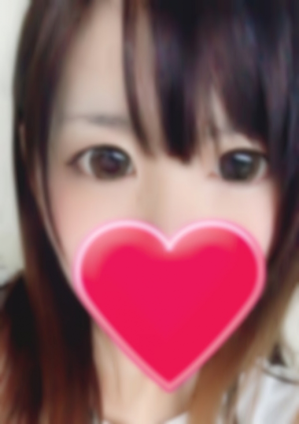 しおん、アロマでびゅー