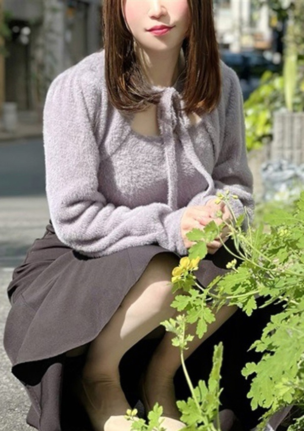 松岡まな、月の真珠-新宿- 5
