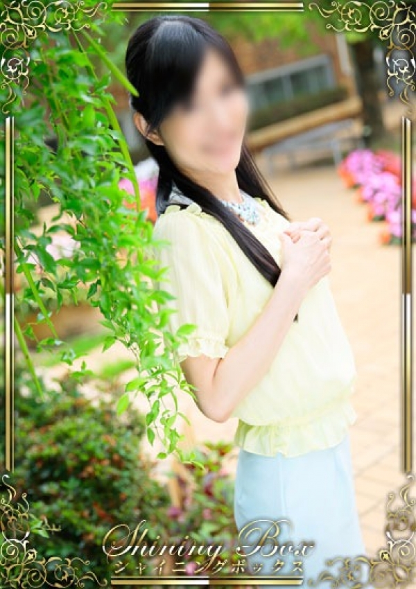 恵 [メグミ]、Shining Box ～シャイニングボックス～ 3