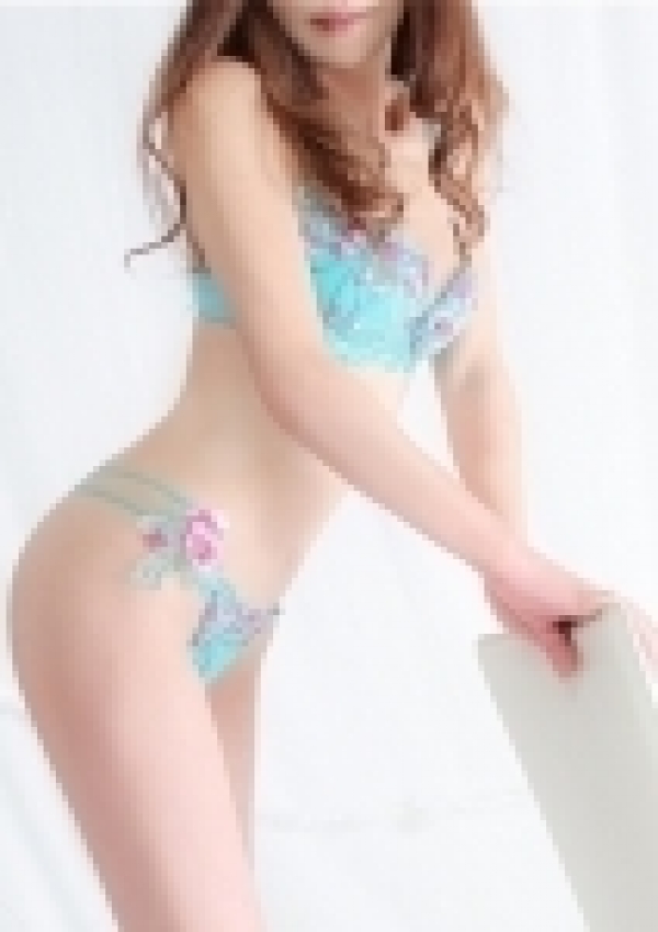 杉浦 美香、30代40代50代と遊ぶなら博多人妻専科24時 12