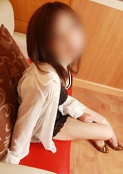 みさ、こあくまな人妻達 2