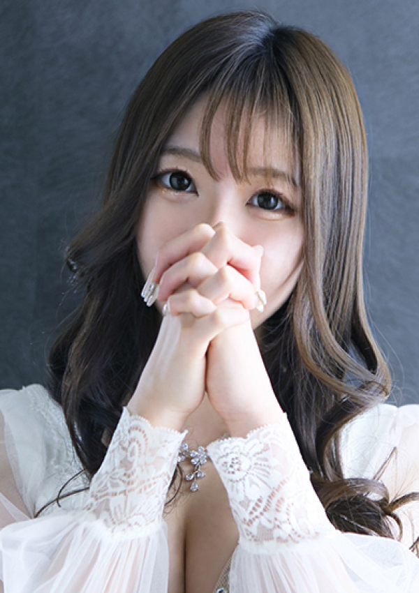 真奈(まな)、NOA