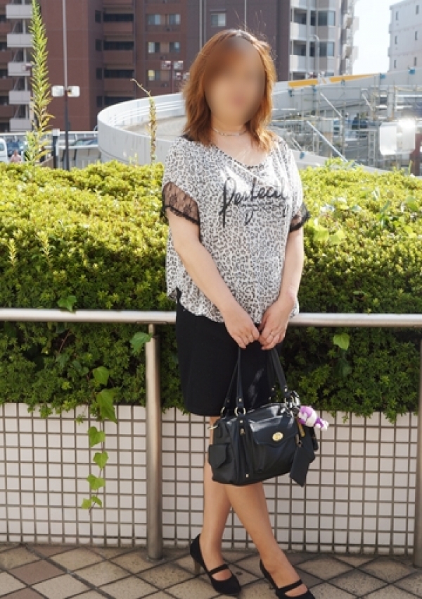なぎさ、かわいい熟女&おいしい人妻 町田店 2