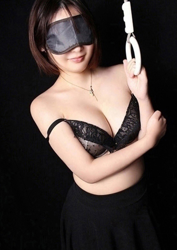 さおり、あなたの願望即!叶えます ~本格的夜這い痴漢専門店~五反田/デリヘル 1