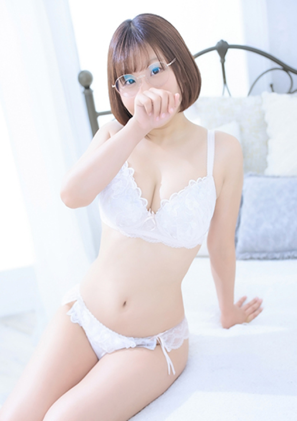 Honoka、ワンカラット 人妻の輝き 1