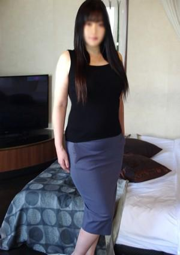 有森菜穂、派遣妻 9