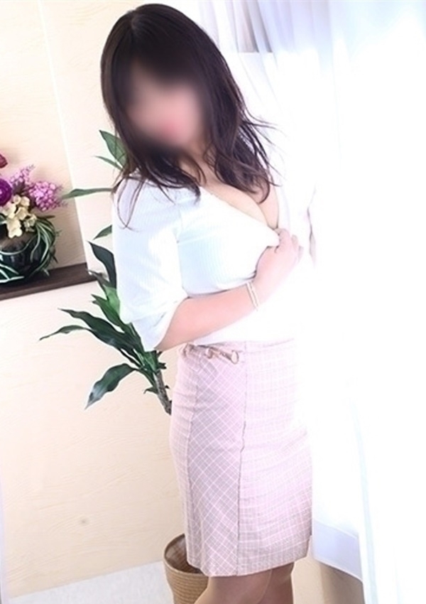 あやか、隣の熟女 3