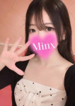 舞【新人】、Minx