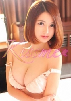 ユラ、Kiss me 1
