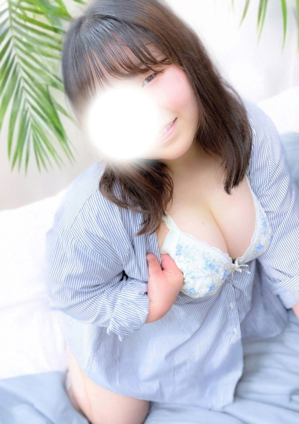 もも、豊満倶楽部 2