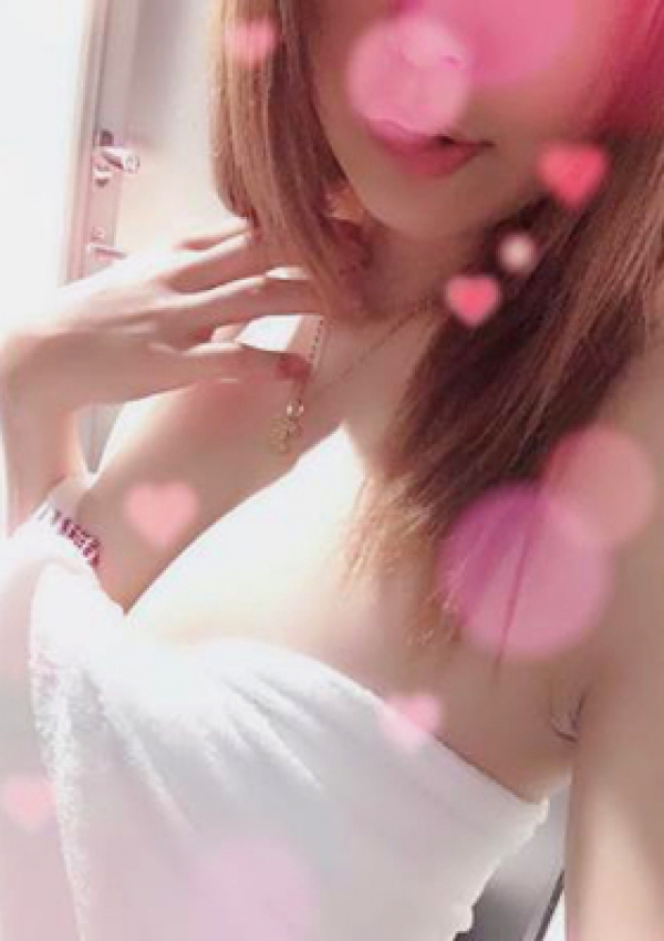 かなみちゃん、ビッチな即尺ギャルの宅急便 2