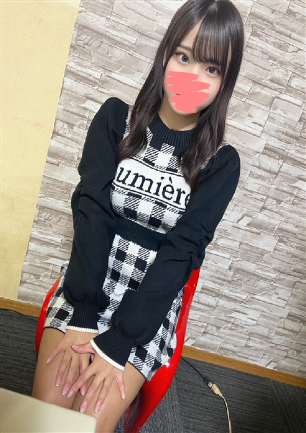 大阪激安デリヘル LIMIT(リミット)、カリン