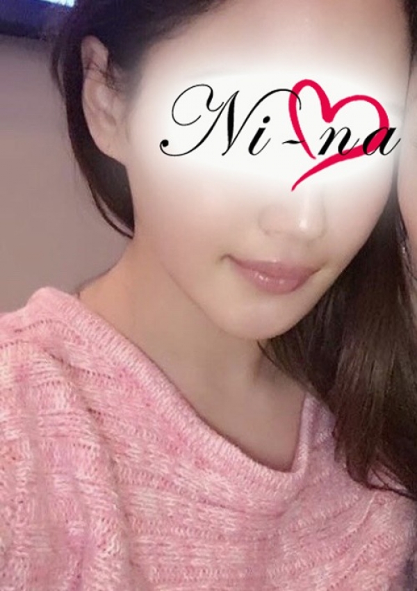 にいな、ノーハンドで楽しませる人妻 横浜店