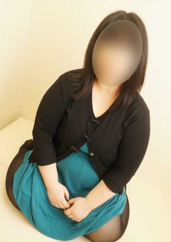 すみれ、町田デブ専肉だんご 1