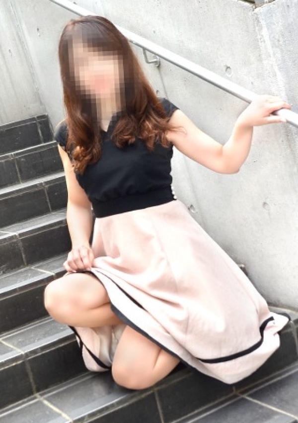 りお、東京マダム倶楽部 2