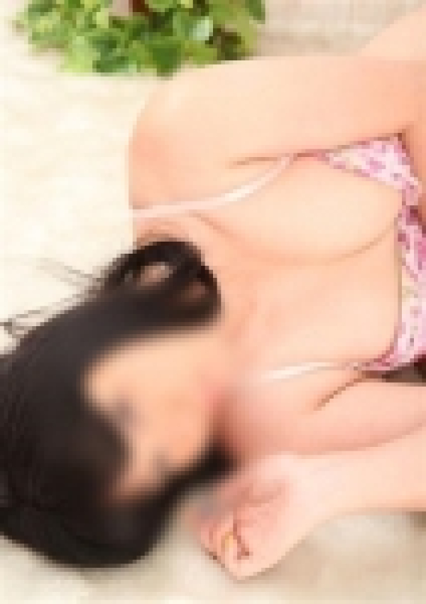 しおり奥様、Desire 4