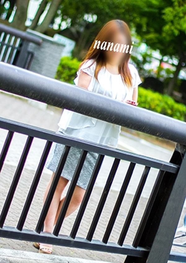 菜々海(ななみ)、姫路なでしこ 3