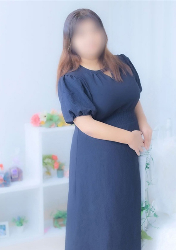 ゆり、熟女&人妻&ポッチャリクラブ 1