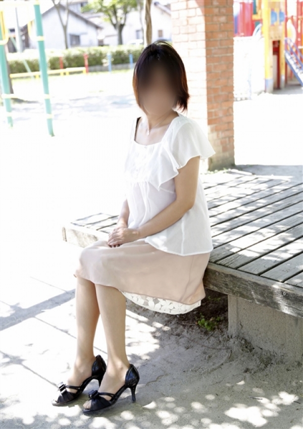 いづみ、夢ごこち 人妻店 7