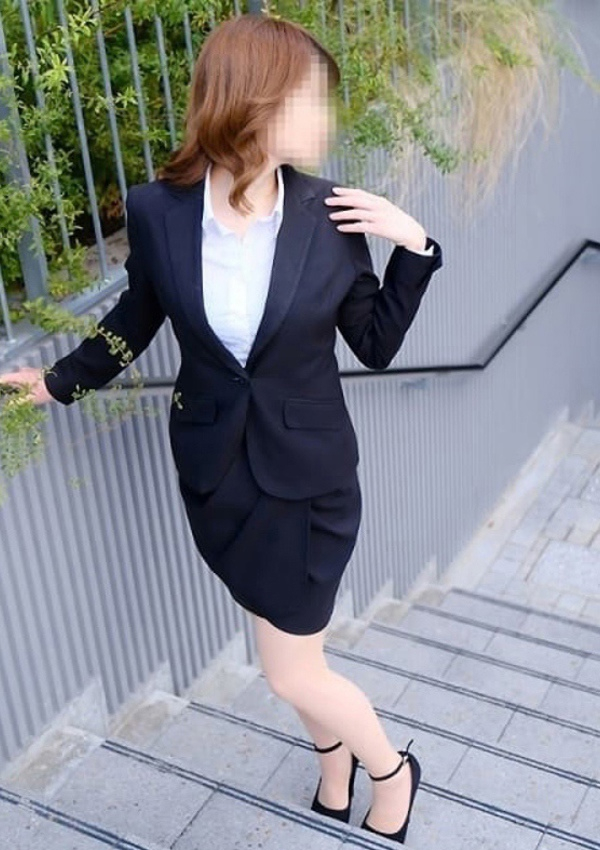 結城 美玲、イケない女教師 3
