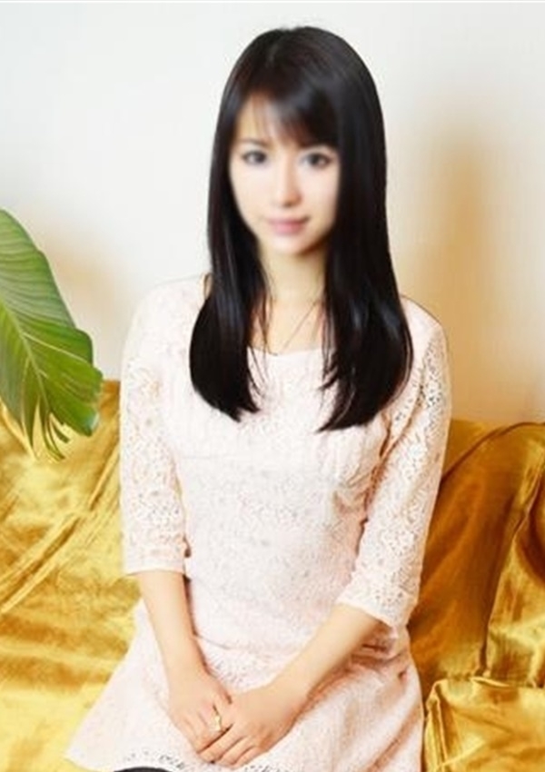 ひなこ、素人若妻だからこそのドラマ 人妻の自由な時間