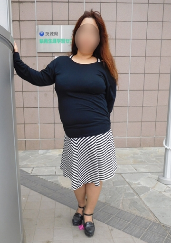 かなえ、土浦VIPデブ専肉だんご 4