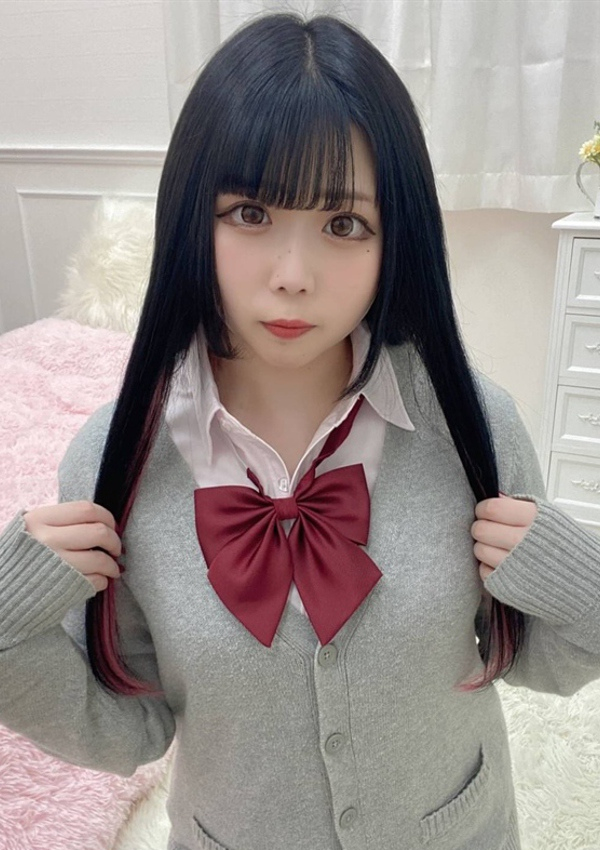 ゆい、山梨コスプレ学園 LOVE&PEACE 4