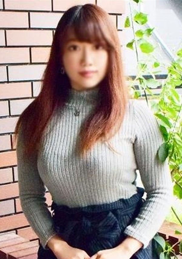 まなみ、新橋現役女子大生コレクション