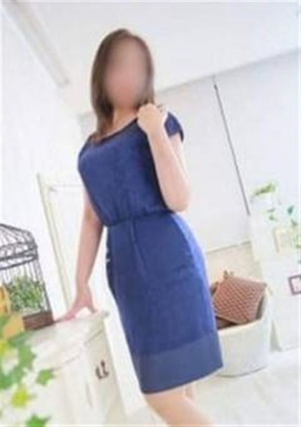 体験あきら、24時間!!美女痴女Kiaro 1