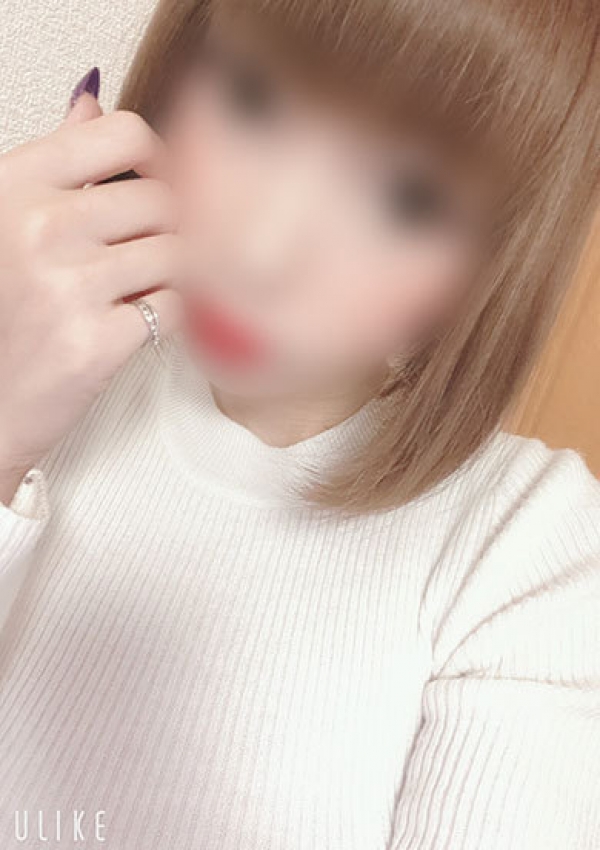 あすか、60分1万円!!激安素人デリ「Club Moet」