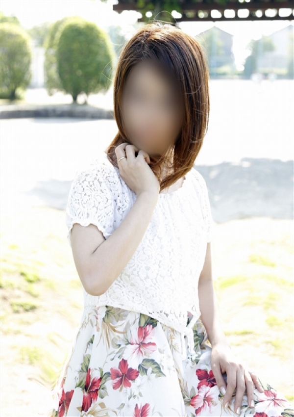 れいな、夢ごこち 人妻店 5