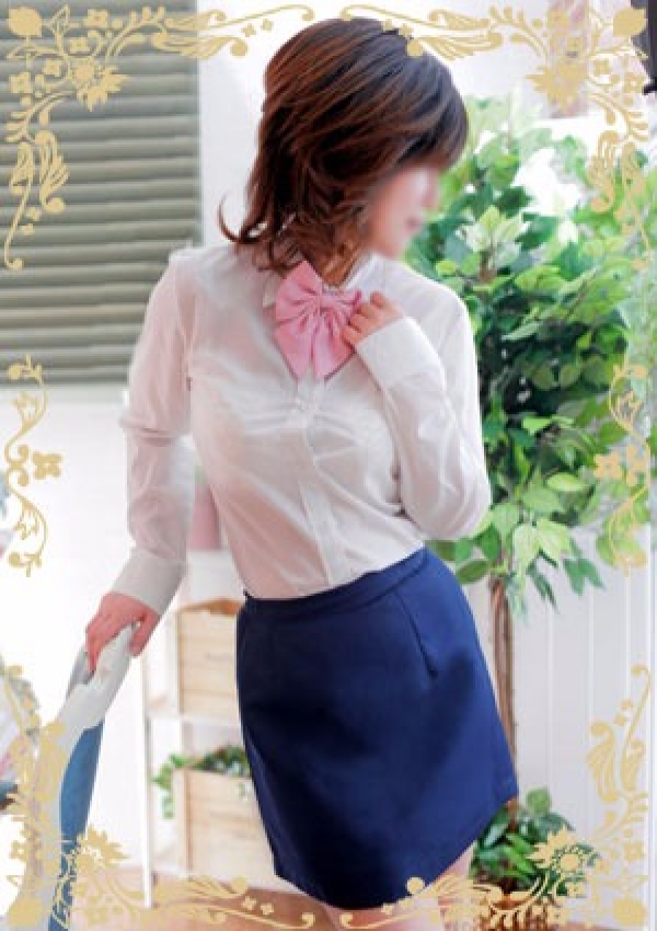 美恵、オフィスレディ京都支店 1