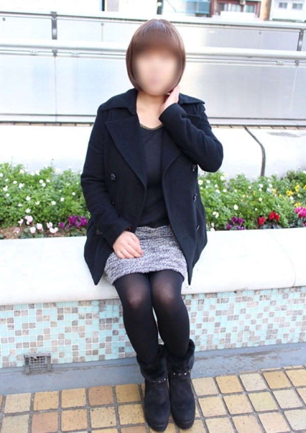 みお、かわいい熟女&おいしい人妻 池袋店 3