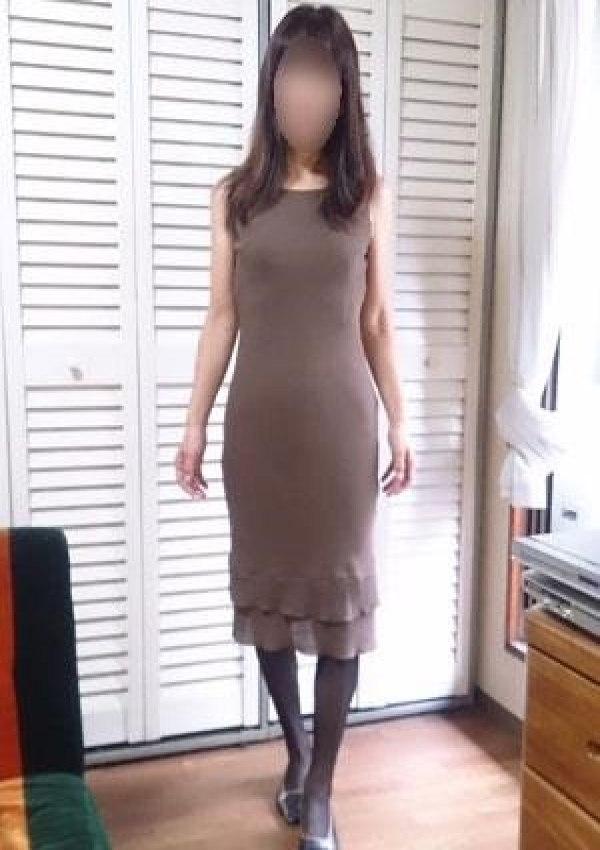 ちひろ、日本橋熟女咲裸(さくら) 2