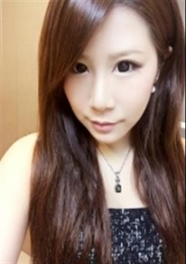 ゆき、ELLE
