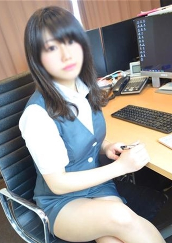 よう、現役OL たちの秘密のアルバイト シークレットオフィス 1