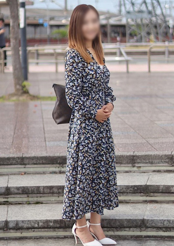 春名-はるな-、ただ離婚してないだけ 3