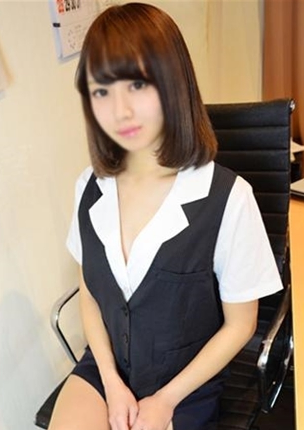 かおる、現役OL たちの秘密のアルバイト シークレットオフィス 1