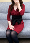 高瀬 きさき、未熟な人妻