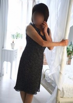 あつこ、人妻パラダイス 1