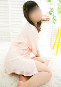 みみ、神田添い寝女子 3