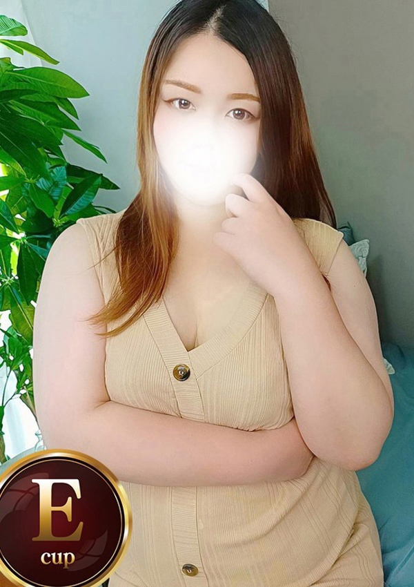 なつ、人妻熟女の秘密の関係伊勢崎店 1
