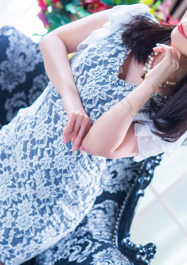理紗子(りさこ)、カサブランカ 9