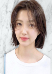 なお、いただきパイパンガール