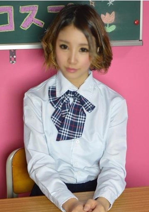 まみ、18歳19歳の素人専門店 渋谷素人コスプレ学園 2