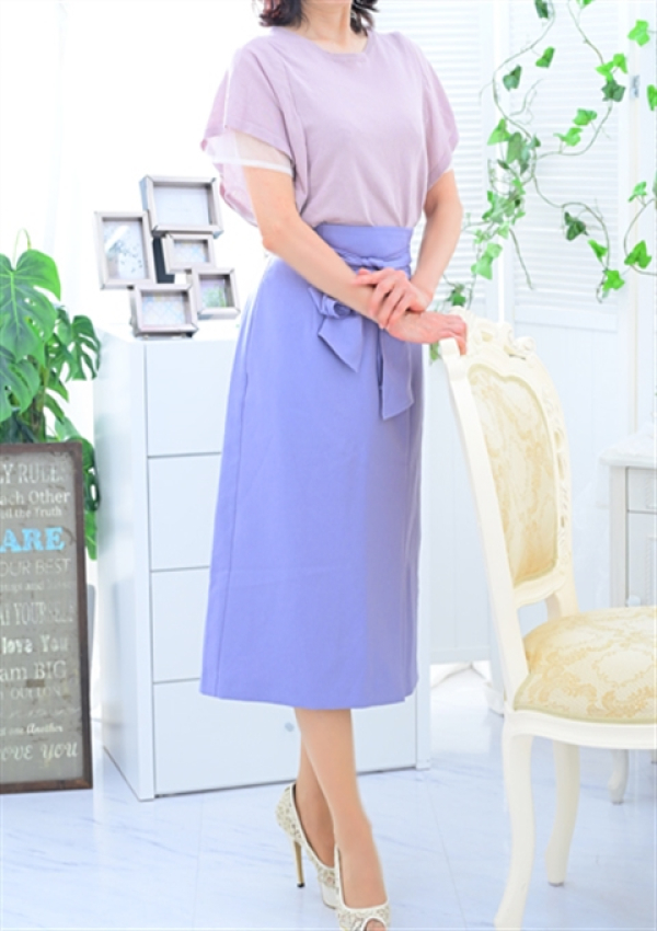 赤坂 しずく、Mrs.Revoir-ミセスレヴォアール- 2