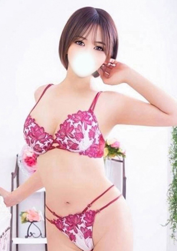 湊ちあき、池袋㊙エステフル勃起 4
