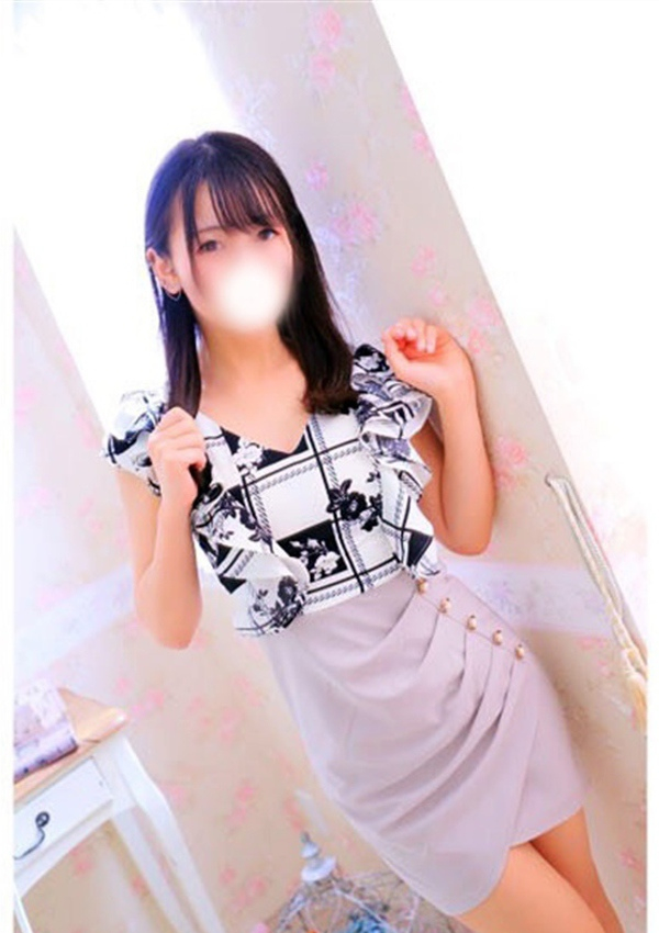 あみな、山梨コスプレ学園 LOVE&PEACE 5